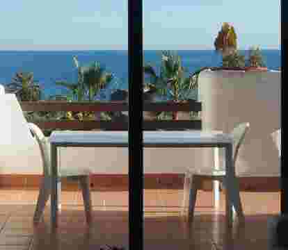 Encuentra los apartamentos en San Juan de los Terreros con vistas al mar y muy bien situados para unas vacaciones de playa para desconectar de la rutina
