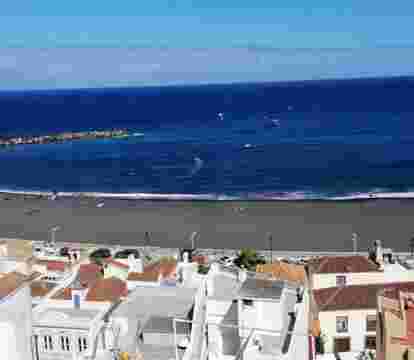 Encuentra los apartamentos en Santa Cruz de la Palma con vistas al mar y muy bien situados para unas vacaciones de playa para desconectar de la rutina